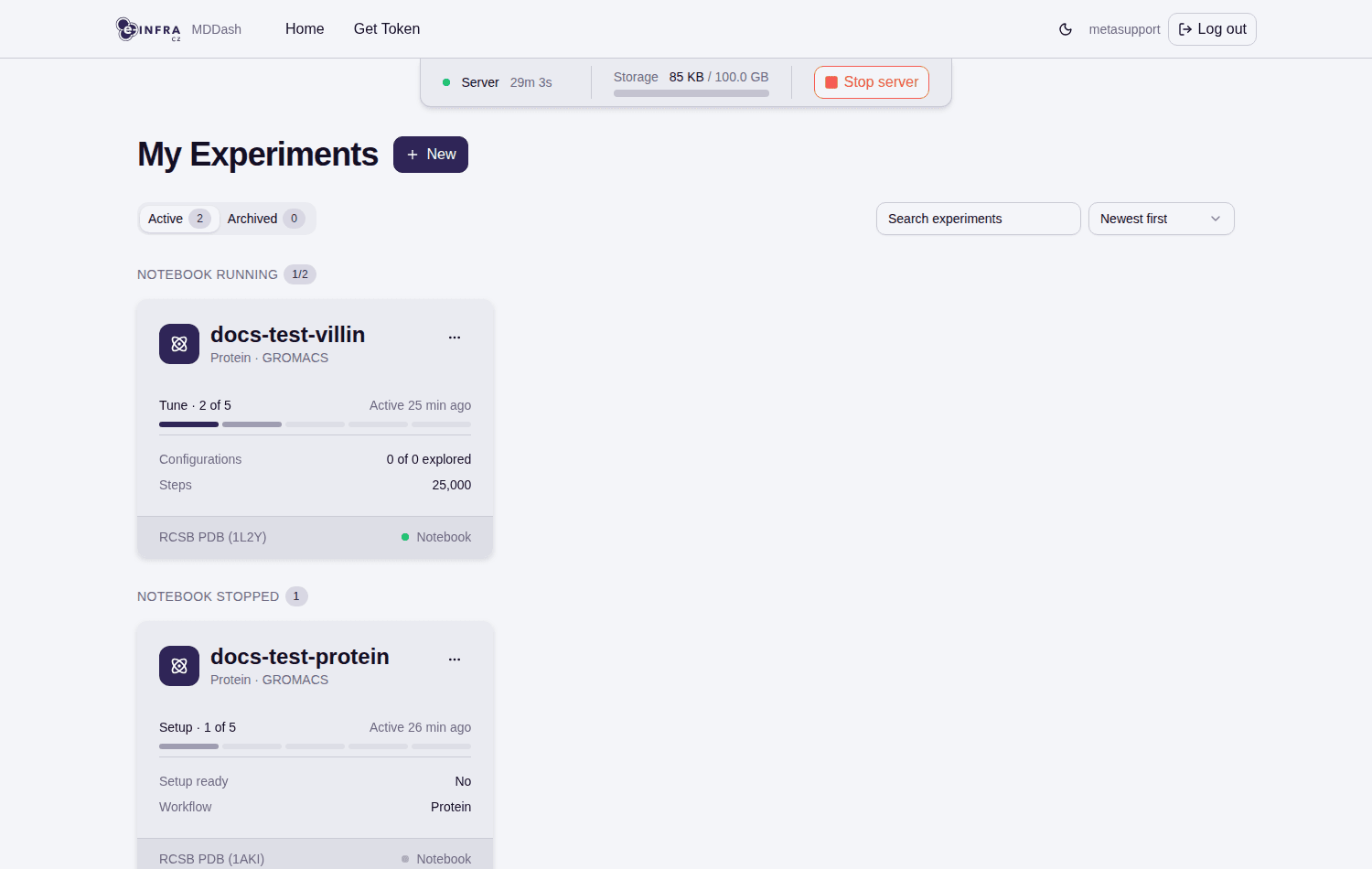MDDash dashboard with experiment list